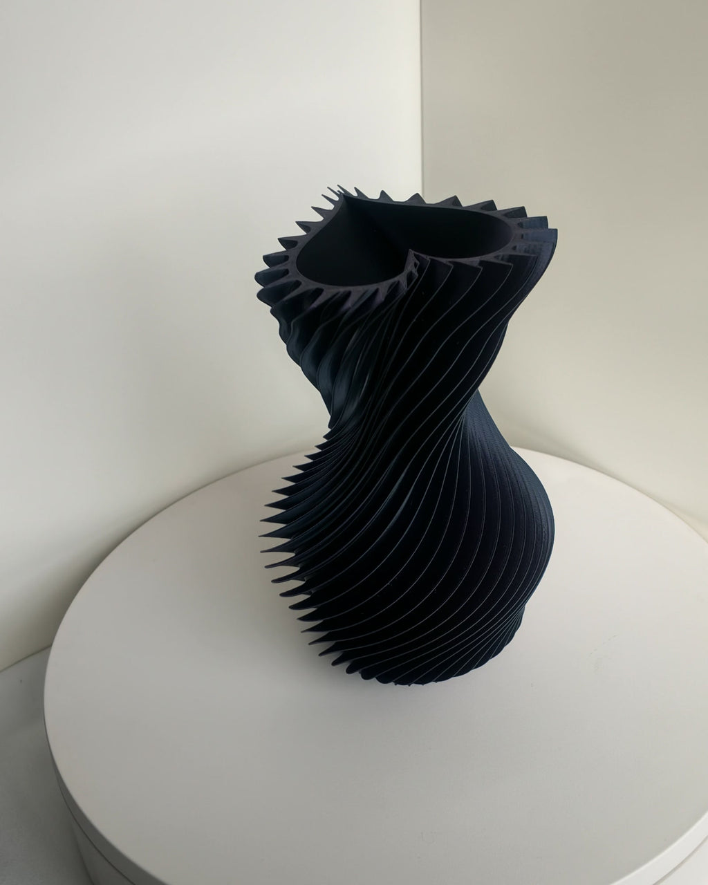 SpiralLove Medium Twist-Vase – Ansicht 1