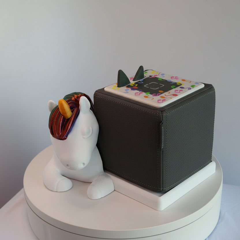 🦄 Toniebox Halterung „Sleeping Unicorn“ TriColor (Ohne Toniebox)